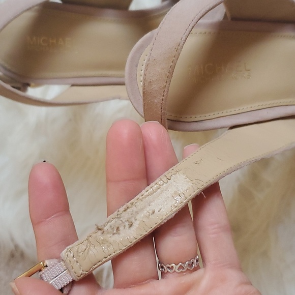 Michael kors heels - Picture 8 of 9